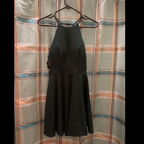 B. Darlin Dark green short dress with halter top style and sheer mesh panels X s - Picture 1 of 5